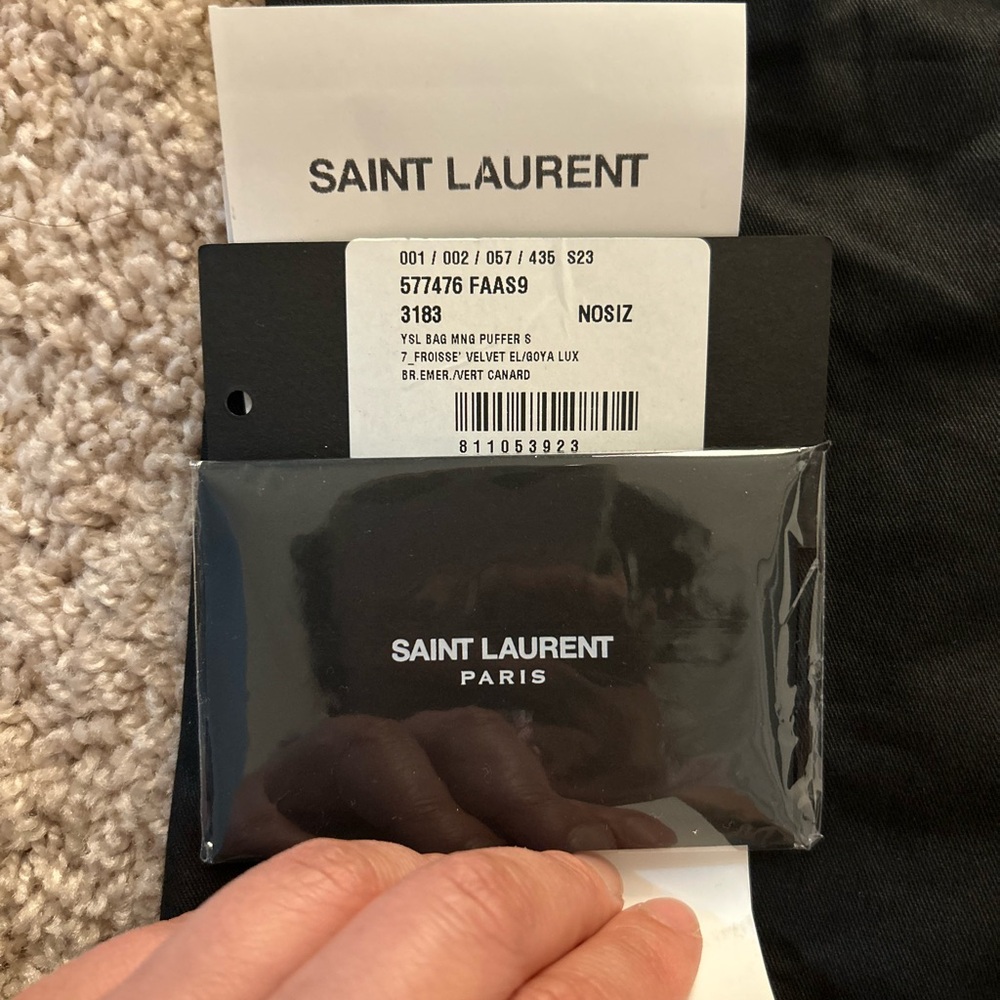 YSL emerald green velvet bag. Small - Picture 3 of 16